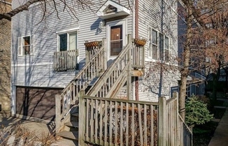 1615 S NEWBERRY