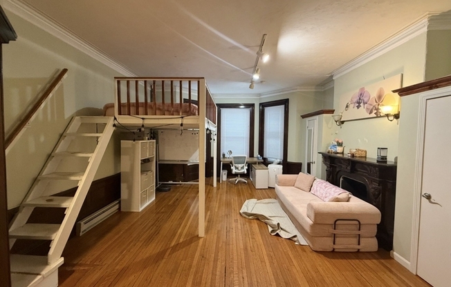 379 Beacon St.