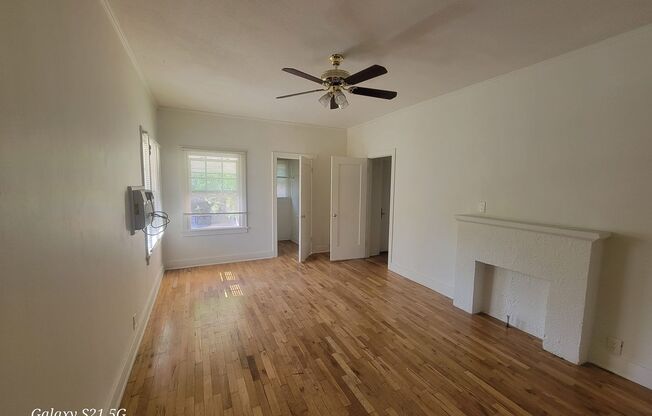 1 bed, 1 bath, $1,950