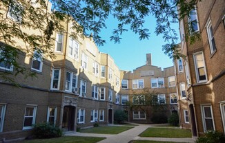 4824 ADDISON