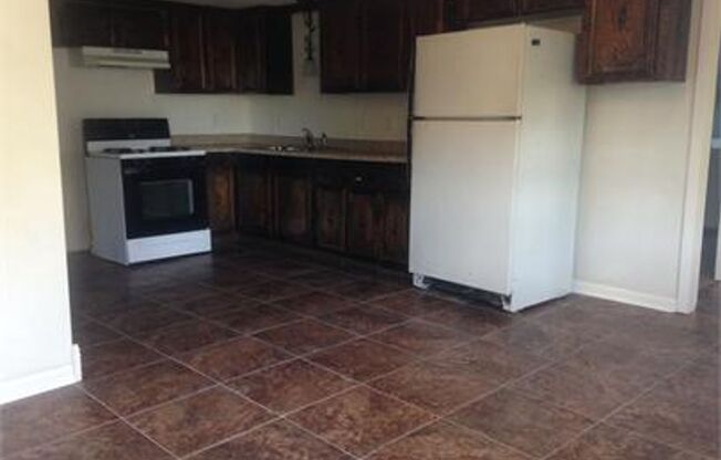 Comfortable 3-Bedroom Home in Houma - Only $985/Month