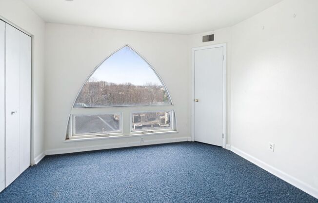 2 beds, 2 baths, 800 sqft, $1,450, Unit 101