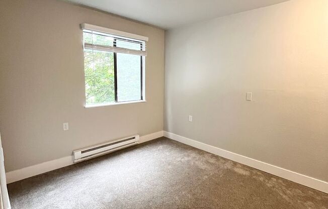 1 bed, 1 bath, 480 sqft, $1,395, Unit 213