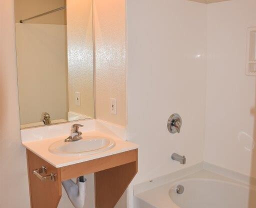 2 beds, 2 baths, $1,495