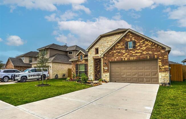 3321 EXPLORER DR