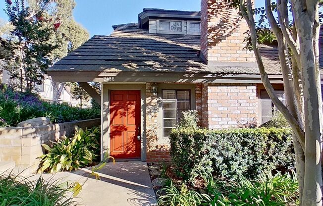 2438 Brittany Woods Ln: Charming 3 Bed 2.5 Bath in Costa Mesa!