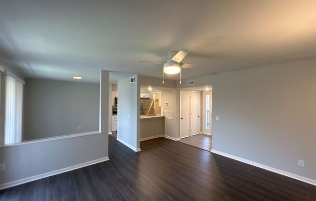 Beautiful 2/2 Condo in Carmel Village