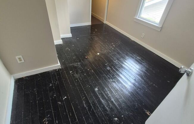 Spacious 5 Bed, 2 Bath Home – Cleveland – Section 8 Welcome!