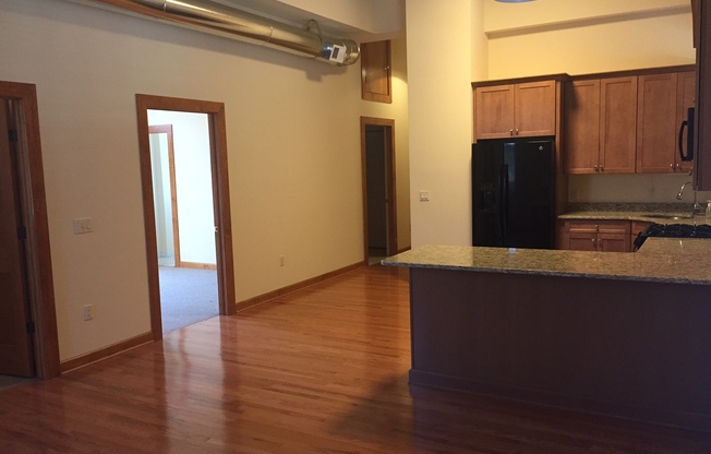 Pine Street Lofts - Residential