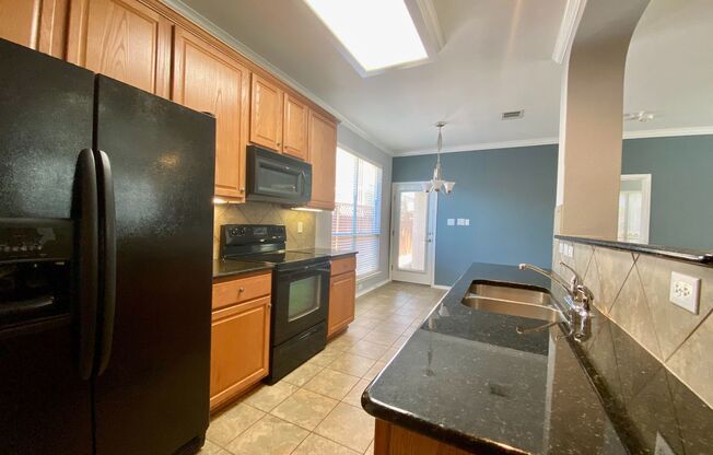 Medical Center/USAA/ UTSA 3 BD/2.5 BA Ready for Move In!