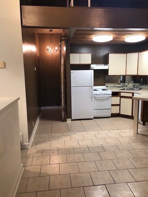 1 bed, 1 bath, 900 sqft, $825, Unit 8366