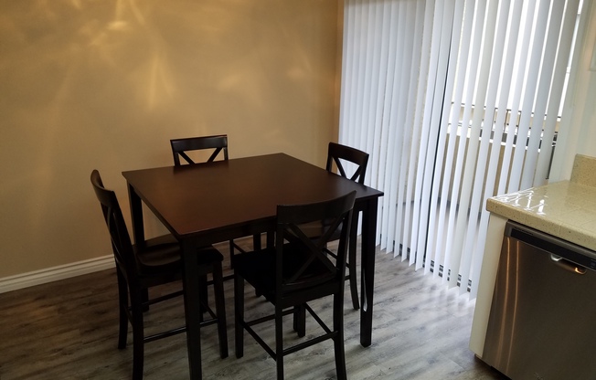 1370 Calle Jules