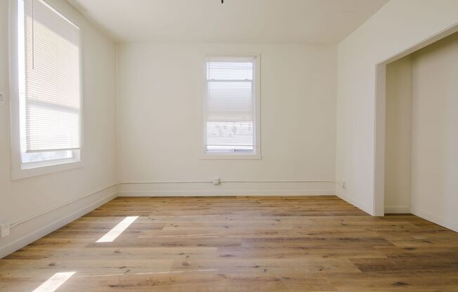 Studio, 1 bath, 475 sqft, $1,350, Unit 226