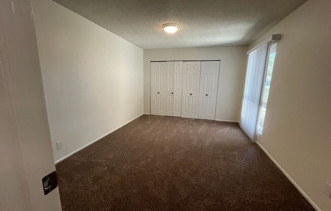 1 bed, 1 bath, 737 sqft, $2,150, Unit 042
