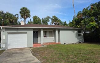 2 Bedroom 1 Bath Single Family Home w/ Bonus Room