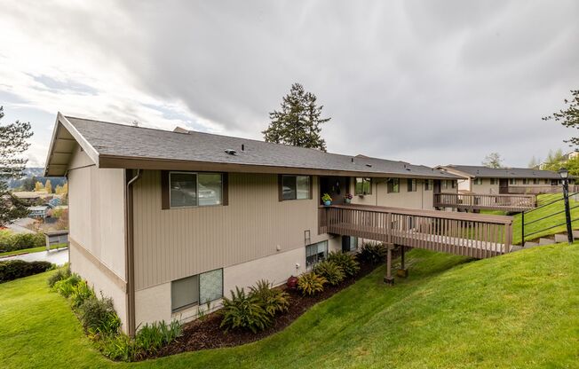Hillsider 50 Apartments