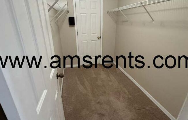 3 beds, 2.5 baths, $2,200