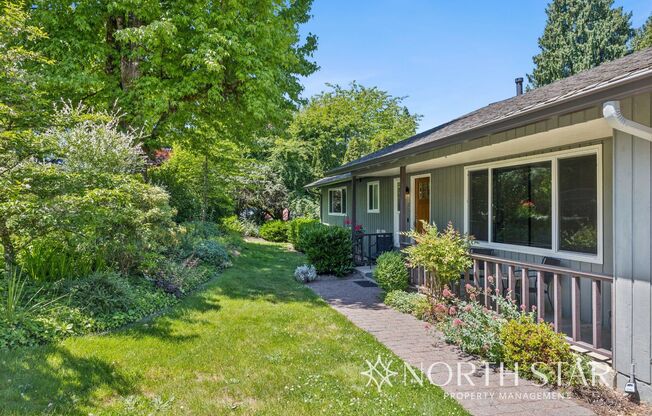 Beautiful Lake Oswego Ranch Home in Red Fox Hills Neighborhood