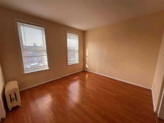 2 beds, 1 bath, 800 sqft, $2,400