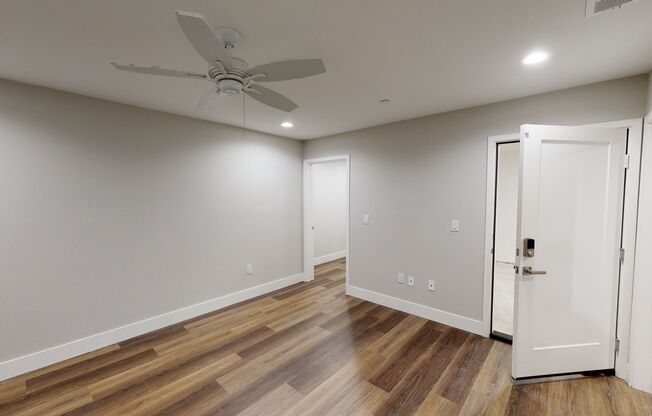 2 beds, 2 baths, 1,418 sqft, $5,775, Unit 45