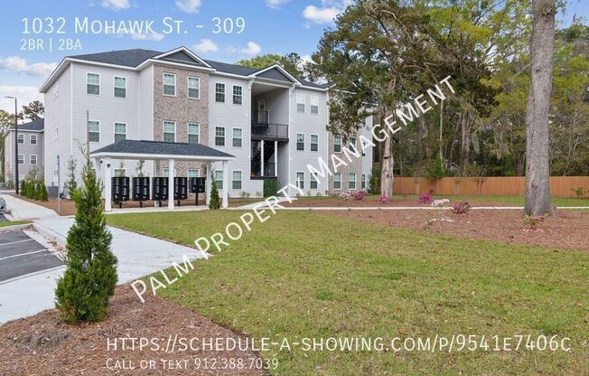 1032 MOHAWK ST