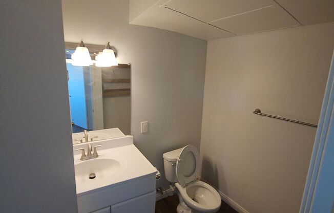 1 bed, 1 bath, 600 sqft, $1,725, Unit 210