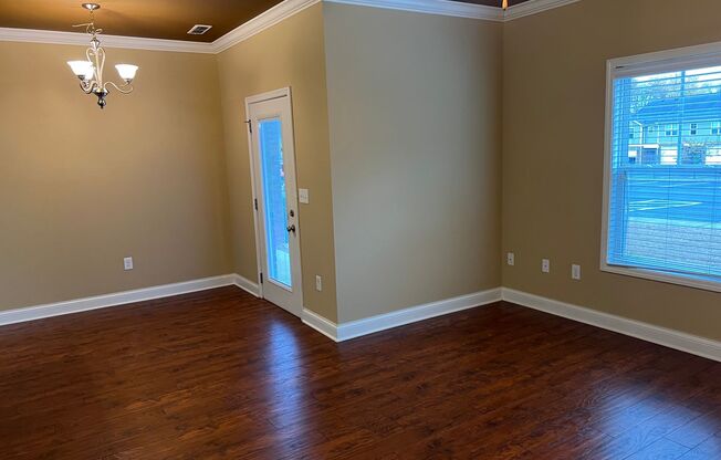 1 bed, 1 bath, 765 sqft, $825, Unit 125