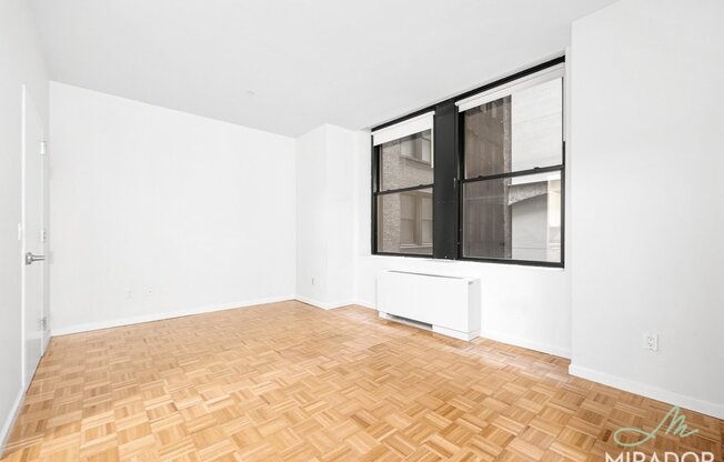 Studio, 1 bath, $3,600, Unit 16J