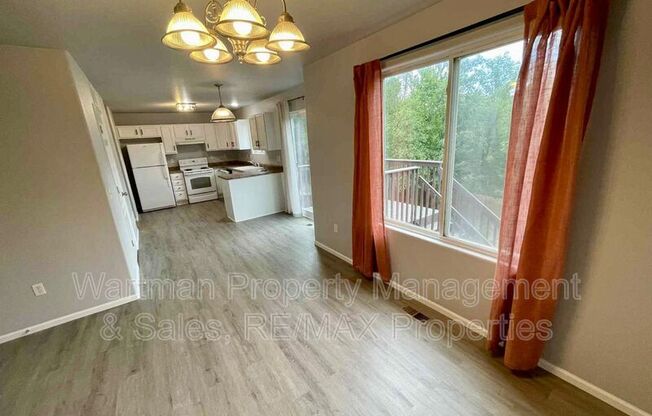 213 AUDUBON DR