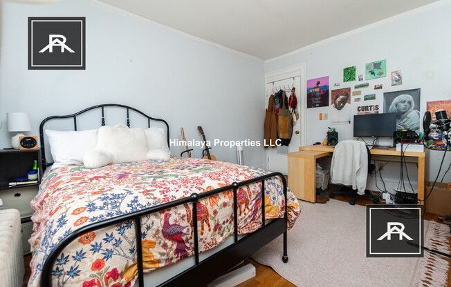 446 PARK DR