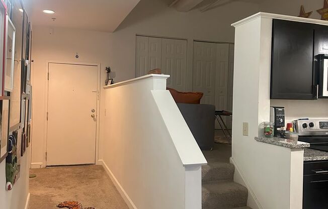 2 beds, 2 baths, 900 sqft, $2,299, Unit 416