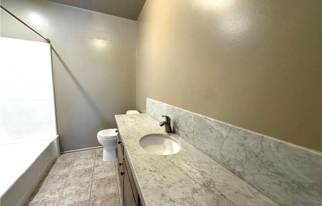 Beautiful 4 bedroom, 2 bathroom house with pool.