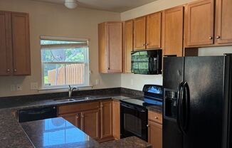 3 beds, 2.5 baths, $2,250