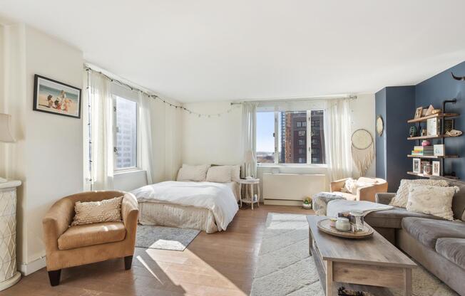 Studio, 1 bath, 615 sqft, $3,995, Unit 6F