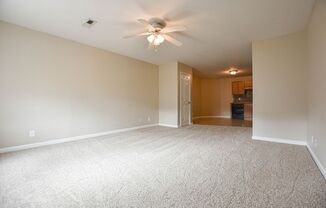 2 beds, 1 bath, $1,100, Unit Unit B