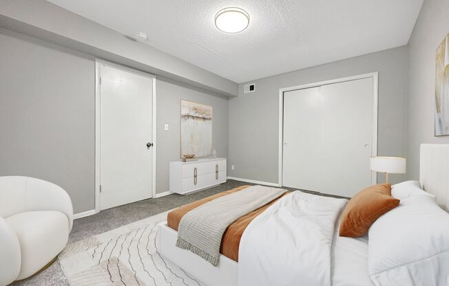 Valley Creek Apartments