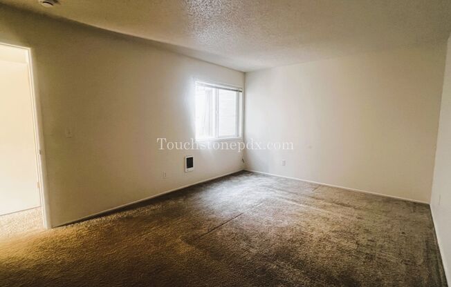 1 bed, 1 bath, $1,195, Unit 5802-3