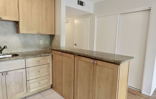 1 bed, 1 bath, $2,975, Unit 4