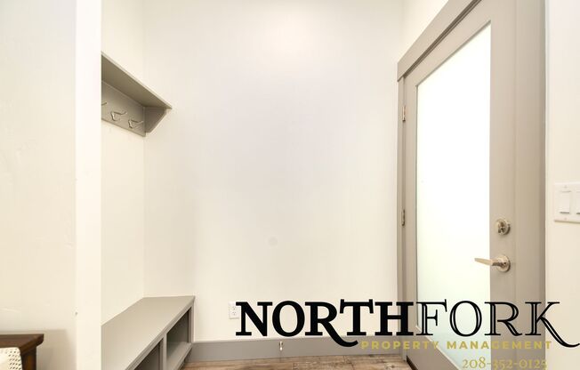 North End Apartment - Available Immediately