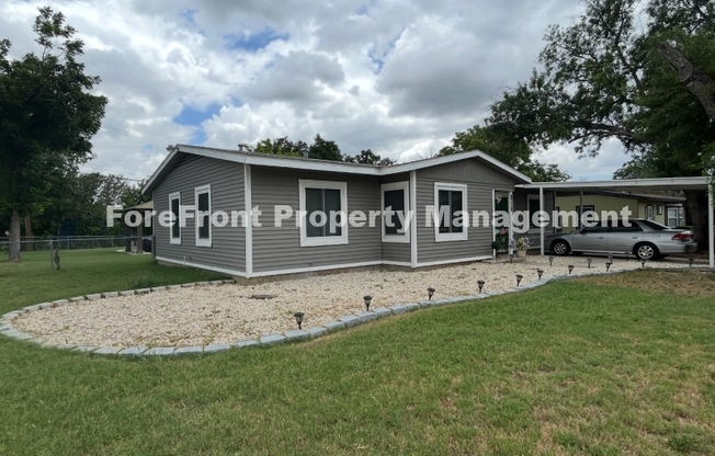 202 BASSWOOD