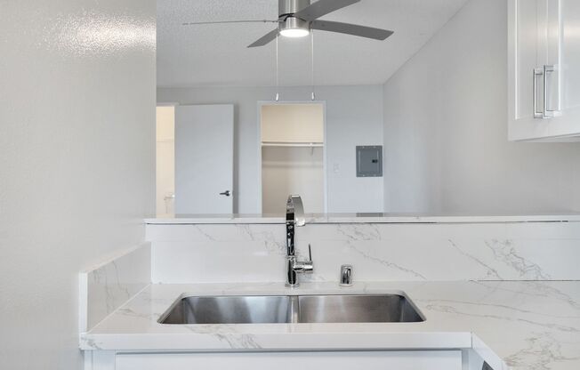Studio, 1 bath, 600 sqft, $2,095, Unit Unit 310
