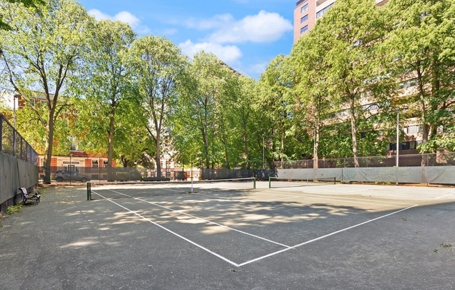 1 bed, 1 bath, 879 sqft, $3,250, Unit 7J