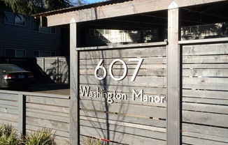 Washington Manor
