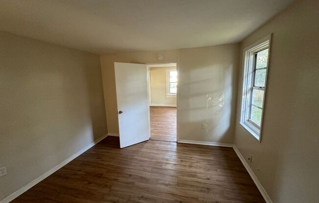 3 beds, 1 bath, $1,695