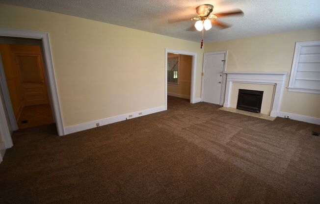 Large 2 Bedroom Home For Rent Near Madison Street!