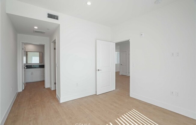 2 beds, 2 baths, 1,267 sqft, $2,665, Unit 410