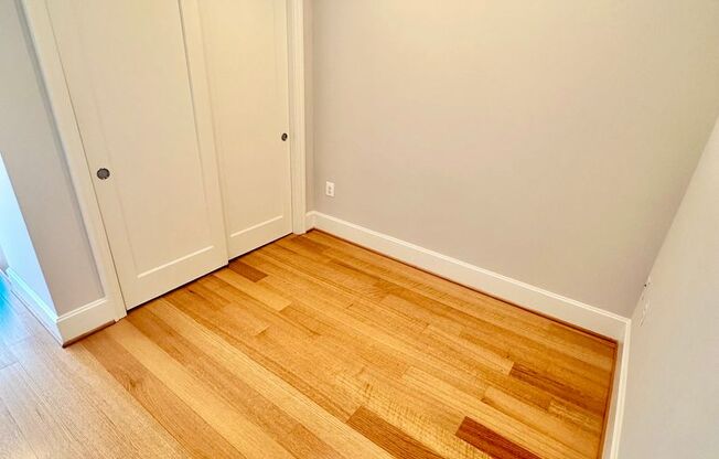 1 bed, 1 bath, $2,995, Unit 720