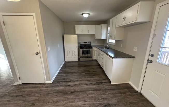 3 beds, 1 bath, $1,375