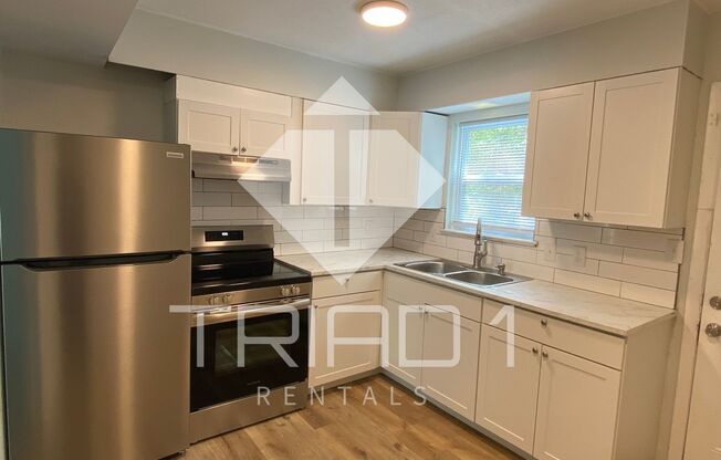 2 beds, 1.5 baths, $1,050, Unit B