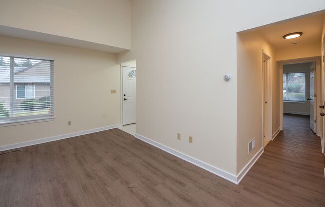 2 beds, 2 baths, 1,087 sqft, $2,695, Unit 7J